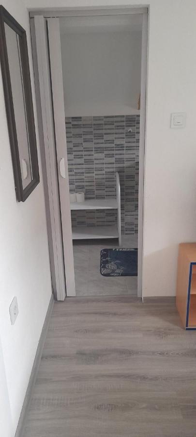 Вилла Ravne Weekend House Високо Экстерьер фото